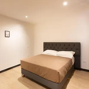 Léonard De Vinci Ii Hotel Parigi
