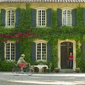 Holiday home Les Du Domaine De Rhodes, Avignon